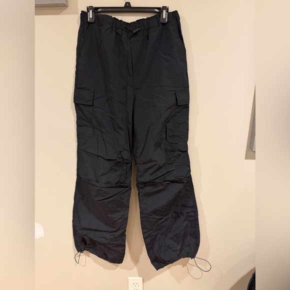 Love Tree Black Parachute Pants - Picture 2 of 4